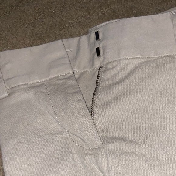 Womens Anne Taylor Loft Cropped Pants Size 6 Khaki - Picture 2 of 6